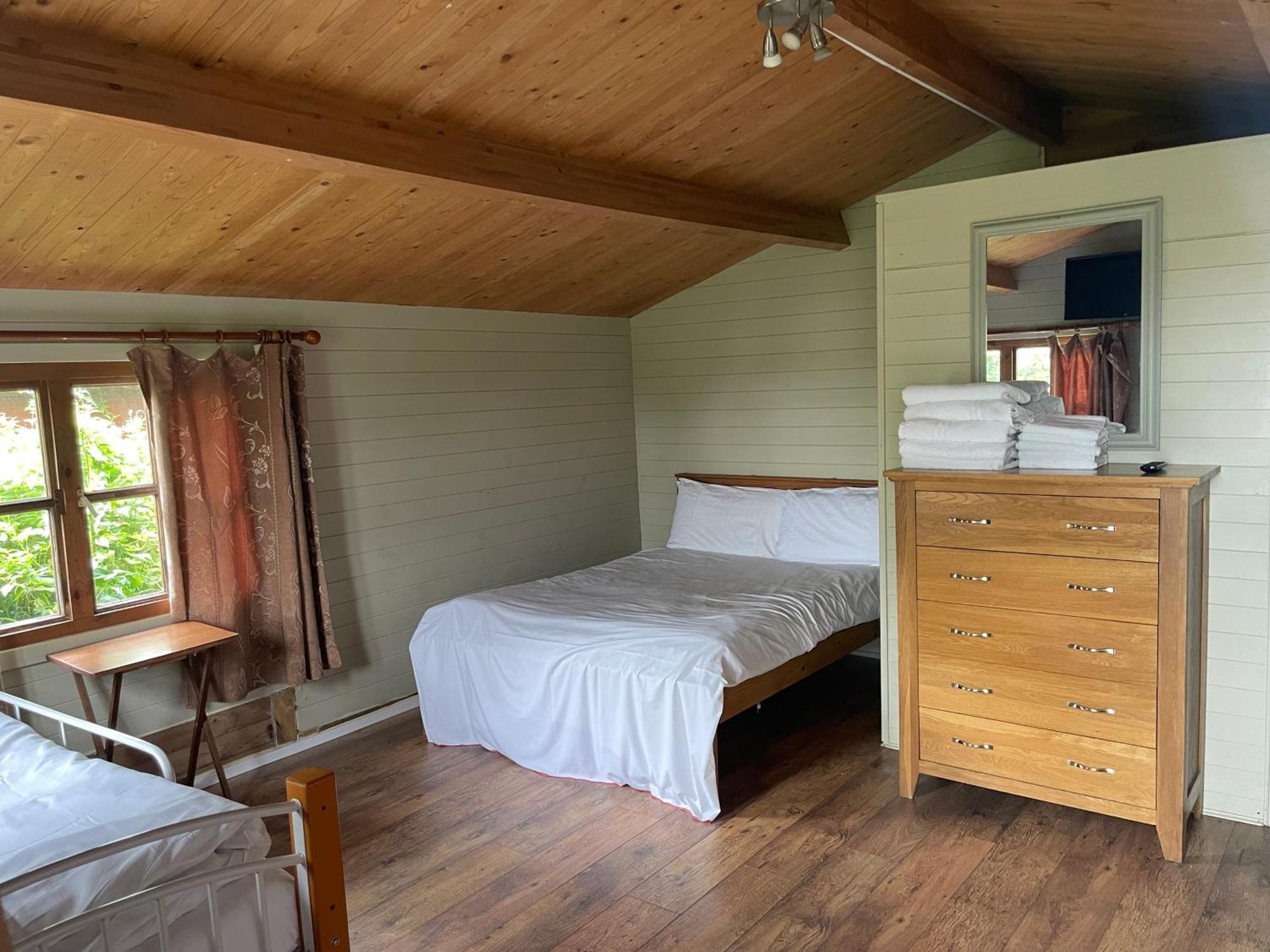 Bridge Farm Guesthouse Rooms Dundry Εξωτερικό φωτογραφία