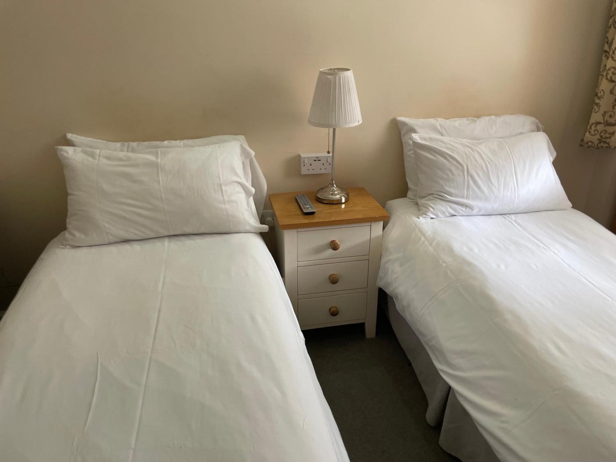 Bridge Farm Guesthouse Rooms Dundry Εξωτερικό φωτογραφία