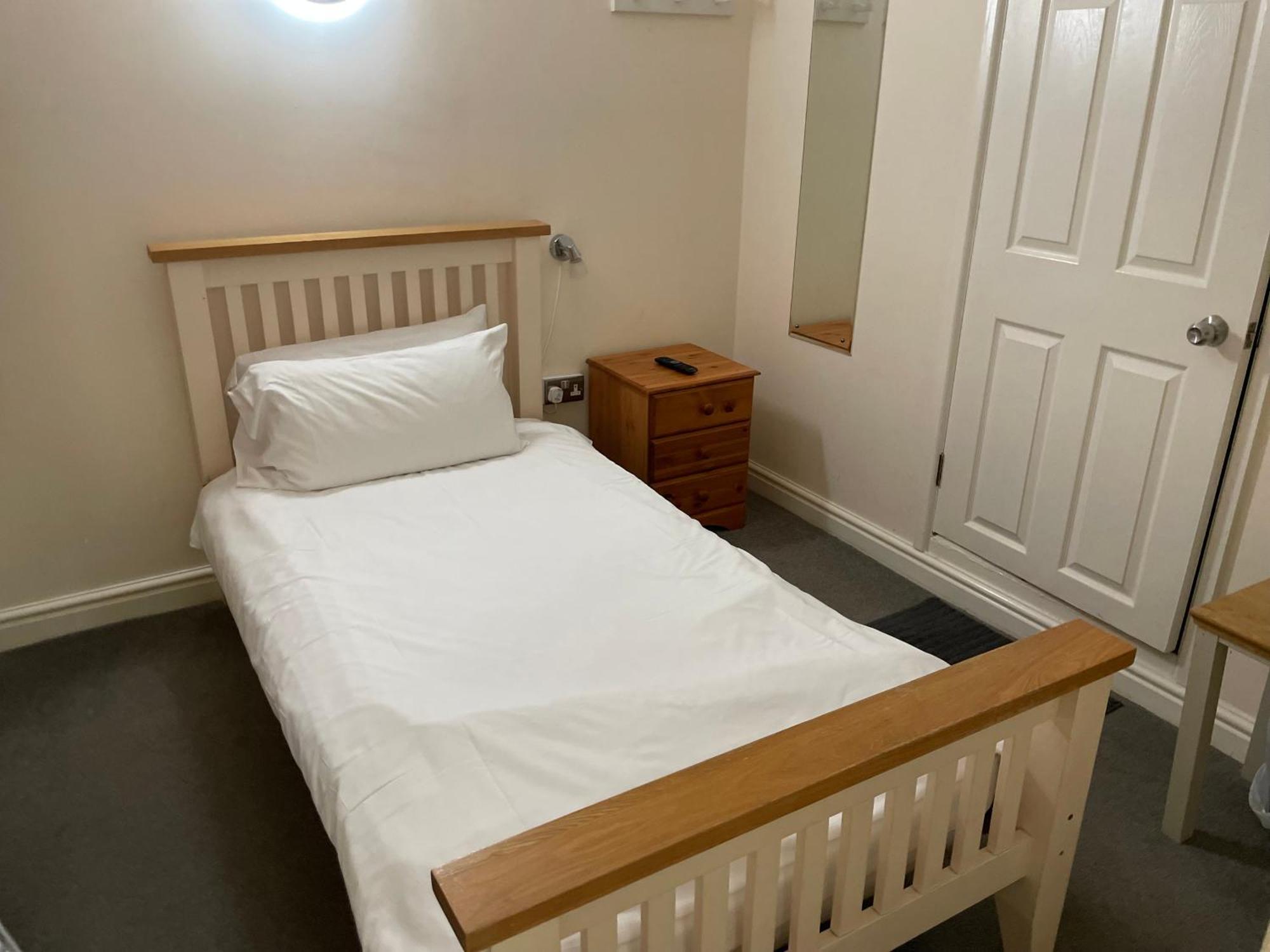 Bridge Farm Guesthouse Rooms Dundry Εξωτερικό φωτογραφία